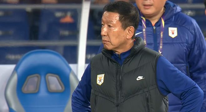 山東泰山三連敗，冠軍失守，亞冠無(wú)望，崔康熙變陣不靈，該下課。