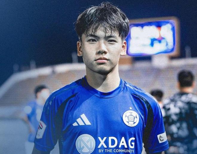 萊斯特城派頂級球探考察吳宇曦，18歲中國香港球員。