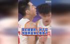 中國男籃風(fēng)采：精神爆表，朱俊龍、曾凡博、趙繼偉燃情對決！半場領(lǐng)先！