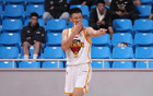 周鵬12投8中，得19分4籃板，命中多關(guān)鍵球！