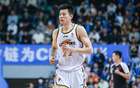 張鎮(zhèn)麟高效表現(xiàn)，13中5得10分7板4助，6失誤。