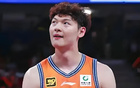 滬京大戰(zhàn)上海逆襲！盧偉從容，王哲林制勝曾凡博，雙星賽后采訪