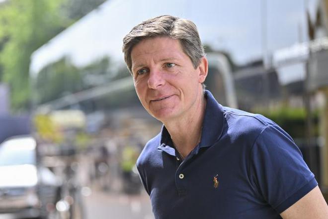 記者：萊比錫選帥考慮格拉斯納、弗蘭克等，非謝周三主帥羅爾首選。