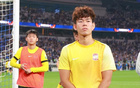 何小珂21歲板凳枯坐，中超12輪無出場，歸國機會少。