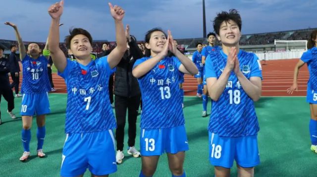 武漢女足奪亞冠，創(chuàng)歷史，戰(zhàn)女足冠軍杯門將顯神勇。