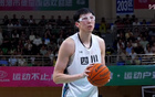 周琦20+10，8中8，四川隊勝強敵，正賽資格穩(wěn)。