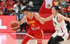 恭喜中國女籃29歲王牌張子宇重現(xiàn)輝煌，2米26高度絕配女王。