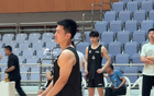 陳培東謝家鄉(xiāng)球迷，愿籃球少年得佳績。